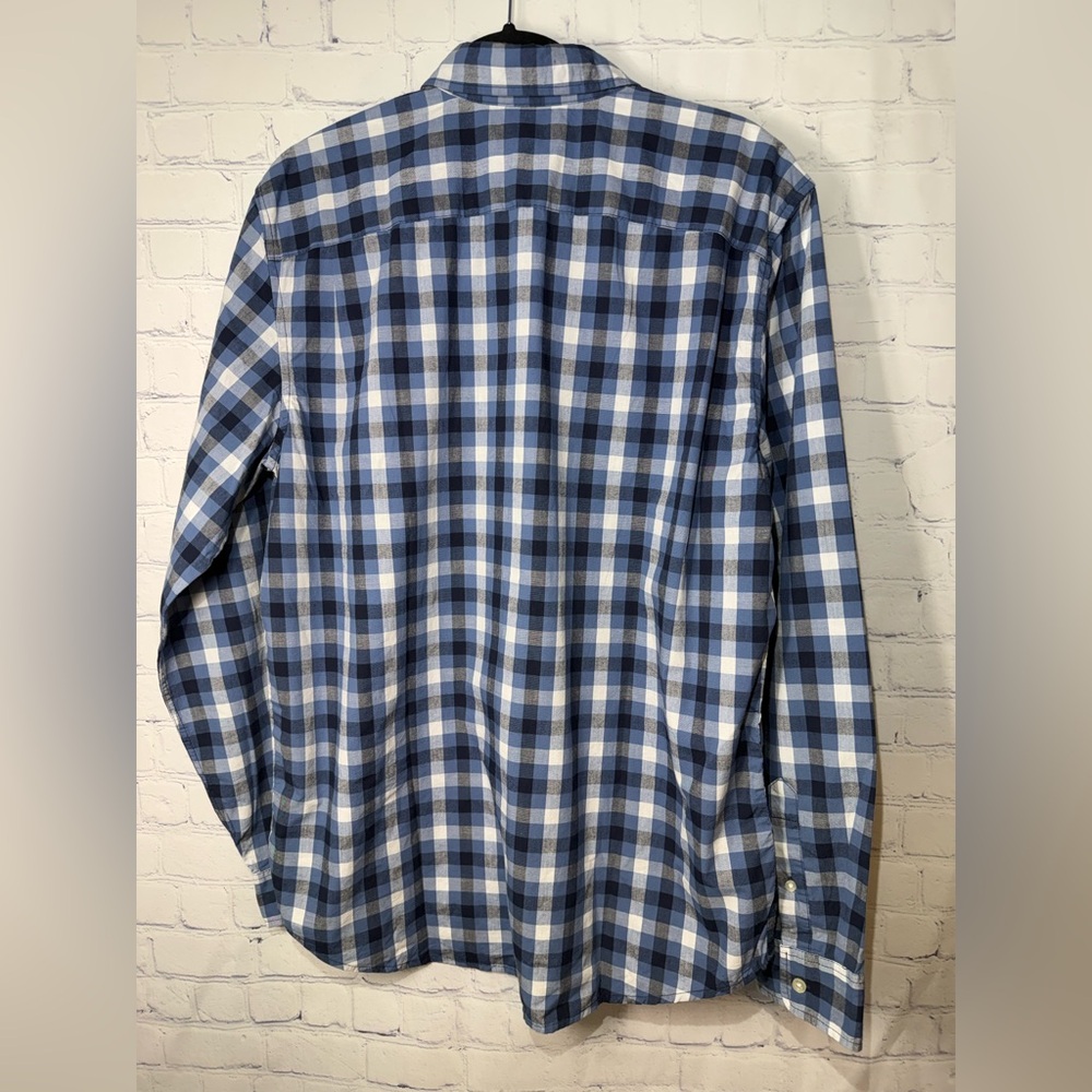 GAP Standard Fit size large blue & white plaid button down shirt - Picture 2 of 6